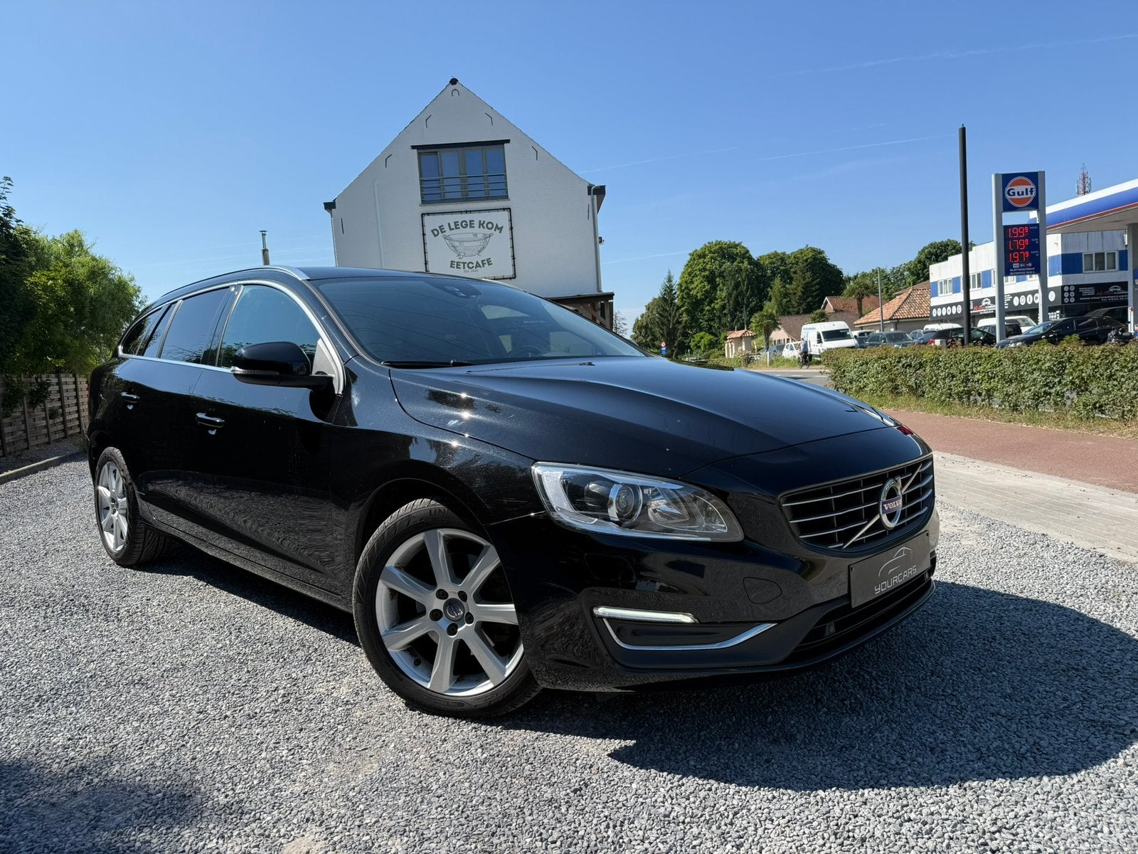Volvo V60 2.0 D4 * 190 PK  * VOLLEDIGE SERVICE * EURO 6, Automaat, Zwart, Leder, 5 deurs