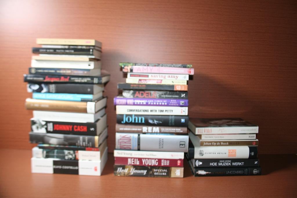 Muziek Boeken diverse artiesten R32, Ophalen