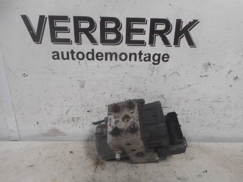 ABS POMP Opel Corsa C (F08 / 68) (09127108), Robert Bosch AG, Gebruikt, Opel, Ophalen of Verzenden