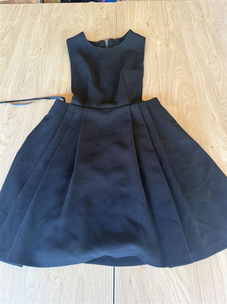 BCBGeneration Mini Dress - UK 8 / EU 36, Kleding | Dames, Ophalen of Verzenden, Zo goed als nieuw