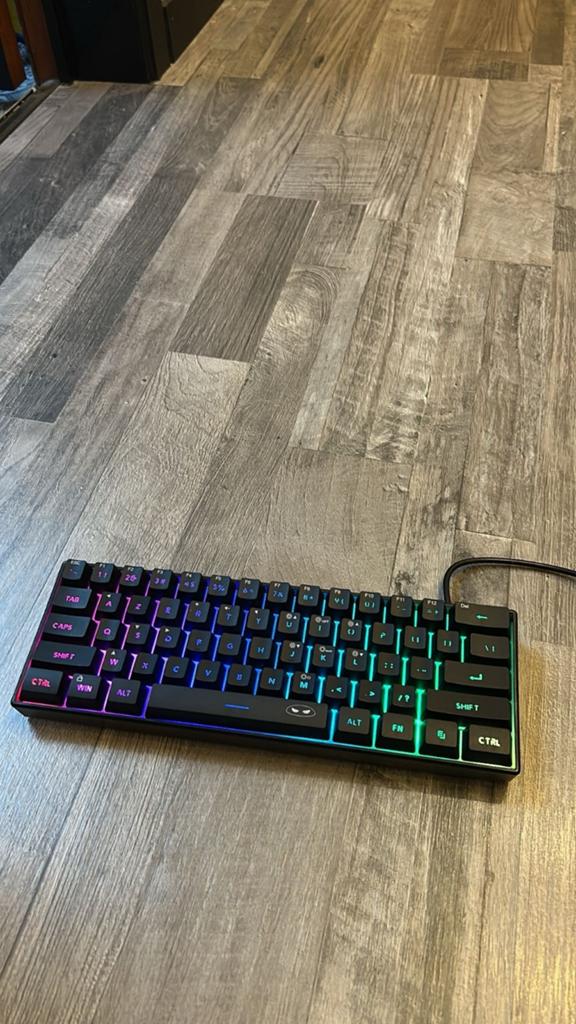 Clavier Magegee, Computers en Software, Toetsenborden, Ophalen