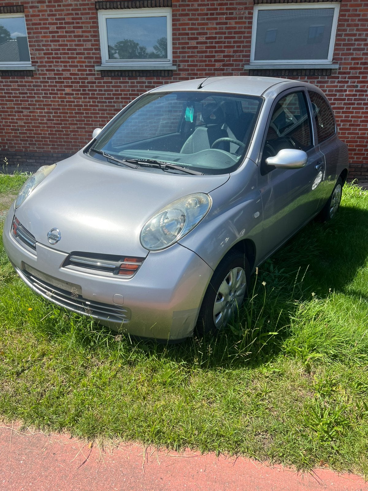Nissan micra 1.2i 2003 149dkm  keyles, airco …, Autos, Nissan, Argent ou Gris, Achat, Entreprise, Boîte manuelle