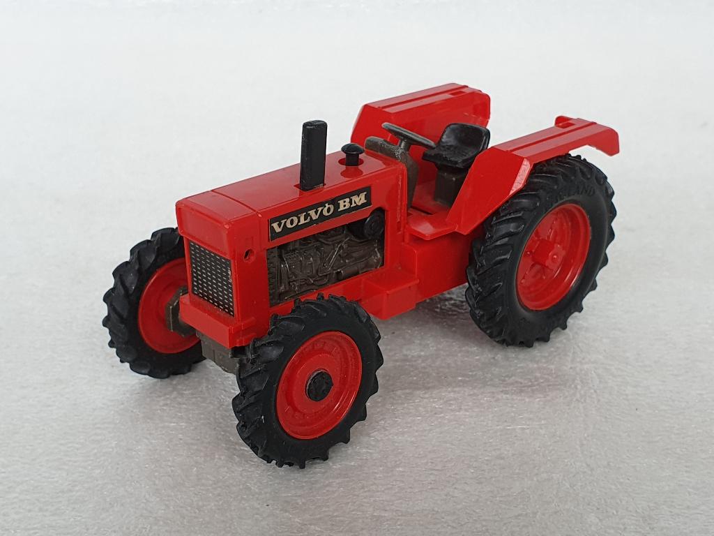 Britains: Volvo BM Tractor, Hobby & Loisirs créatifs, Voitures miniatures | 1:32, Enlèvement ou Envoi, Utilisé, Tracteur et Agriculture