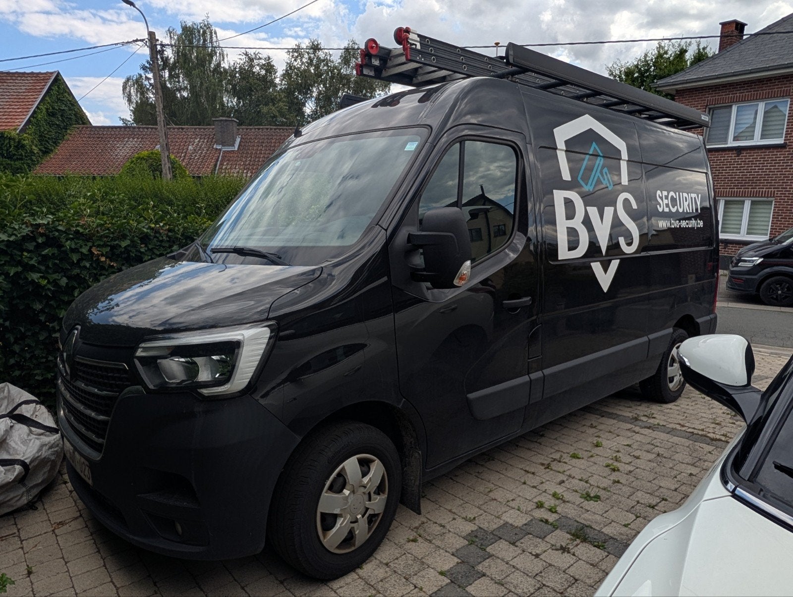 Master Bestelwagen Grand Confort FWD L2H2 Energy Blue dCi 15, Auto's, Voorwielaandrijving, Euro 6, Zwart, Particulier