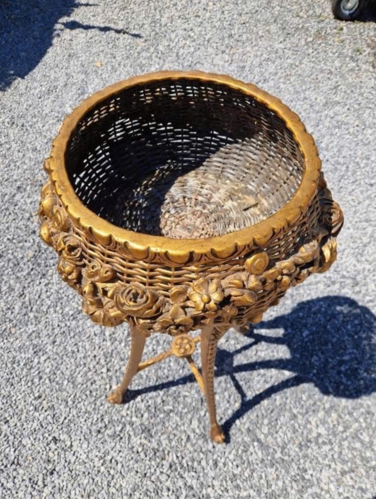 Antieke houten korf - staander, Ophalen
