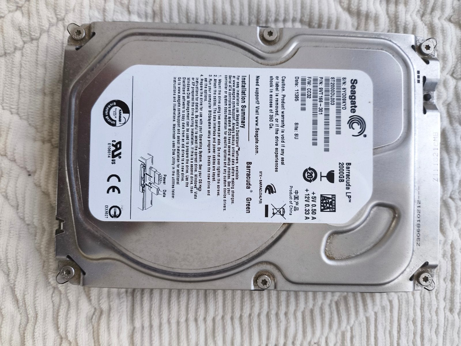 Harde schijf 2 TB , SATA, 3,5 INCH ( GROOT ), Computers en Software, Ophalen, SATA