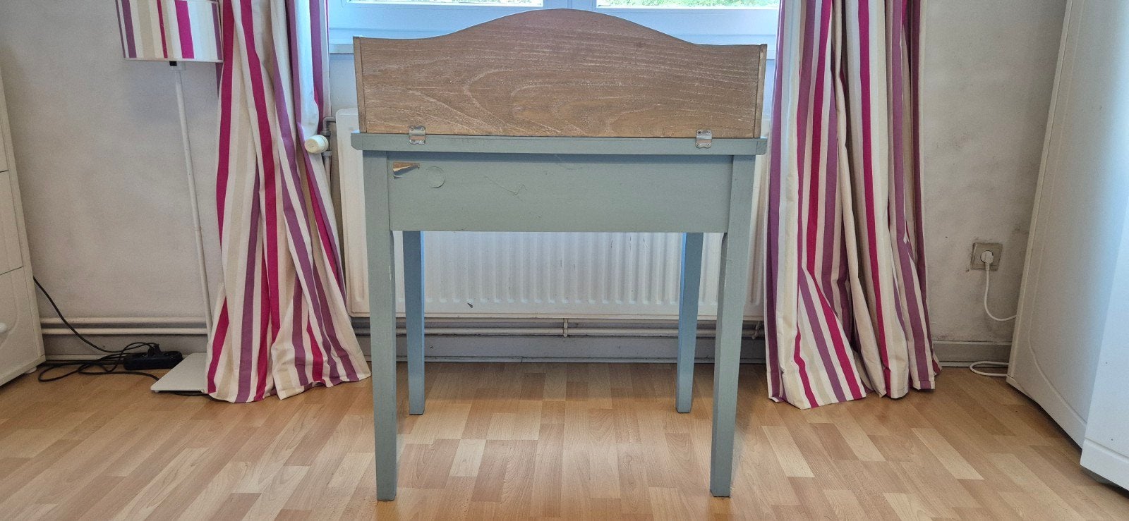 petit secrétaire en bois/coiffeuse, Enlèvement, Utilisé