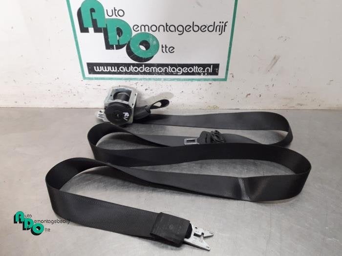 Ceinture de sécurité avant droite d'un Opel Corsa (Corsa D, -, Opel, 3 mois de garantie, Utilisé