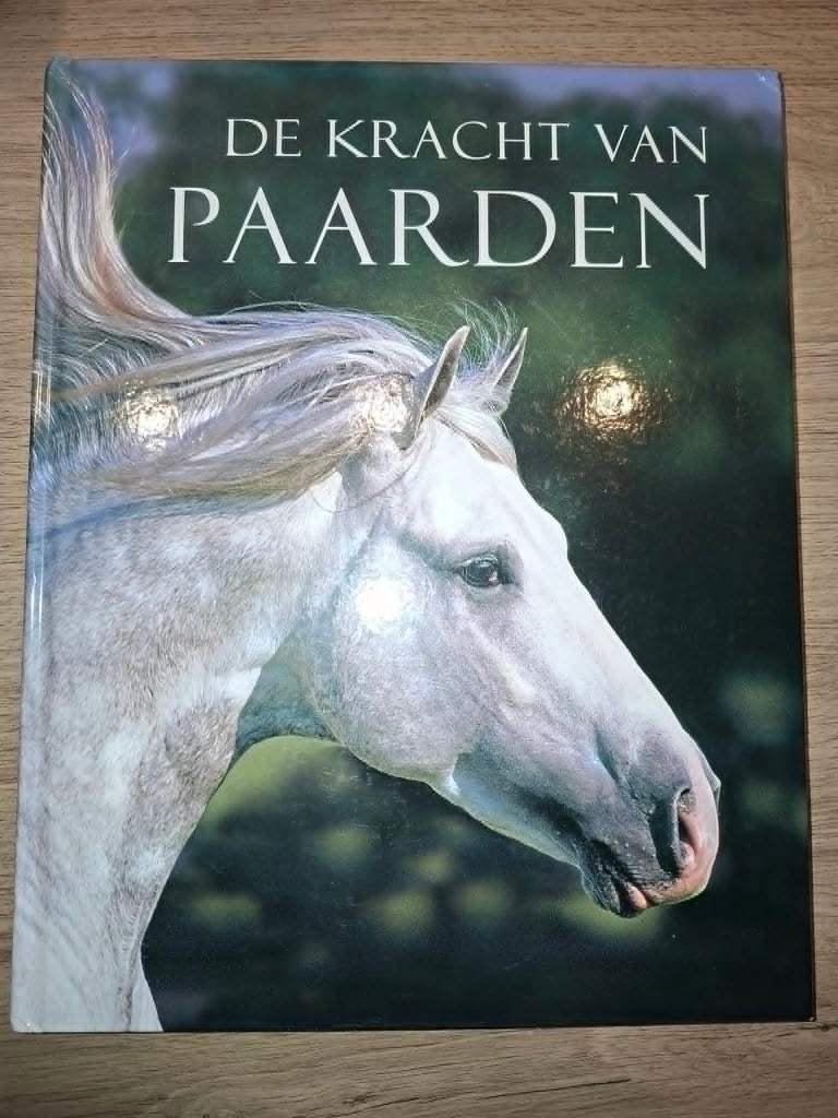 Boek 'De kracht van paarden', Livres, Animaux & Animaux domestiques, Enlèvement ou Envoi, Chevaux ou Poneys, Comme neuf, Bob Langrish en Nicola Jane Swinney