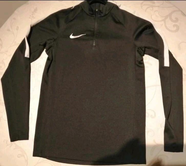 Nike voetbaltruitje mt s, Zwart, Nike, Nieuw, Ophalen of Verzenden