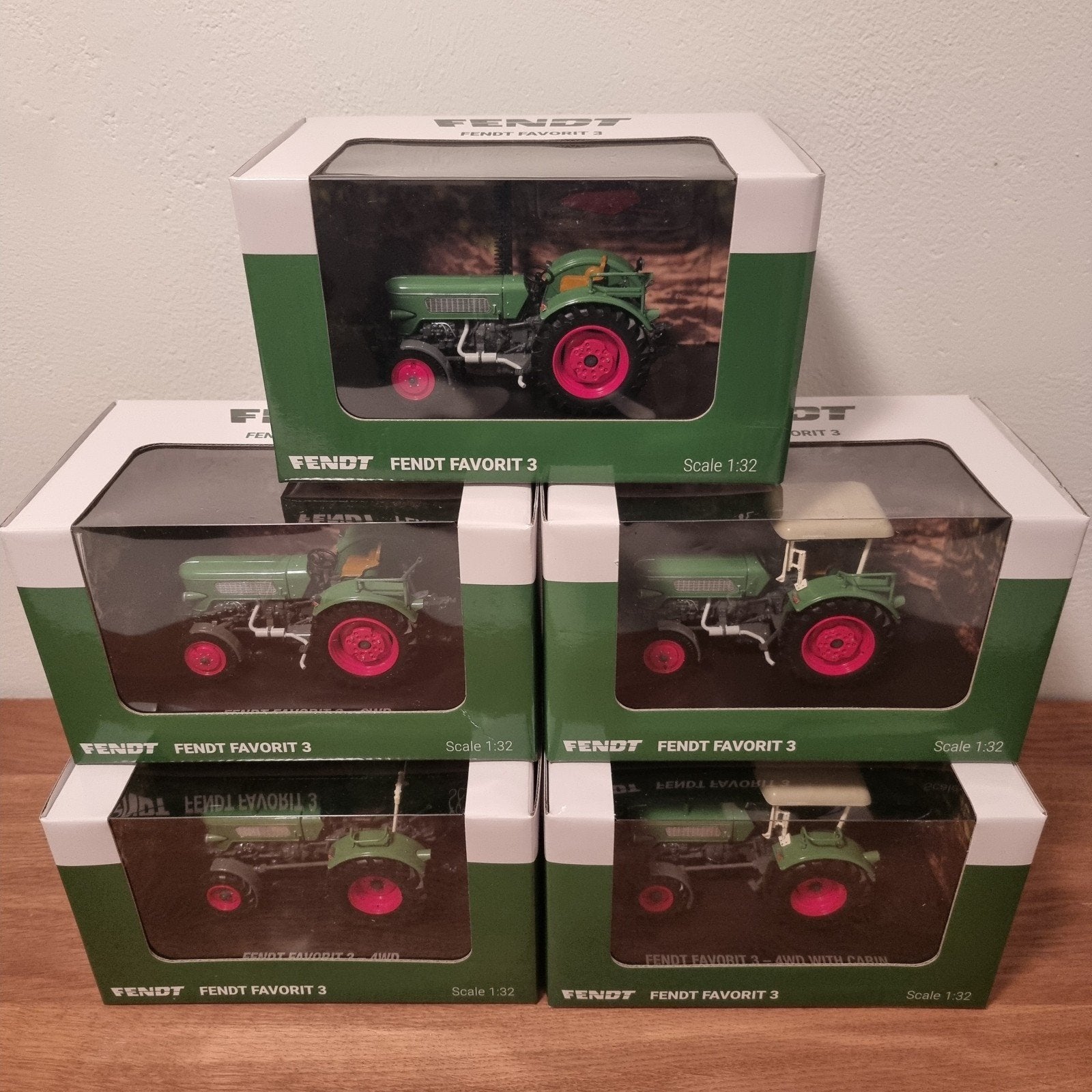 Coffret de 5 Fendt Favorit 3 ROS, Hobby & Loisirs créatifs, Voitures miniatures | 1:32, Enlèvement ou Envoi, Neuf, Tracteur et Agriculture