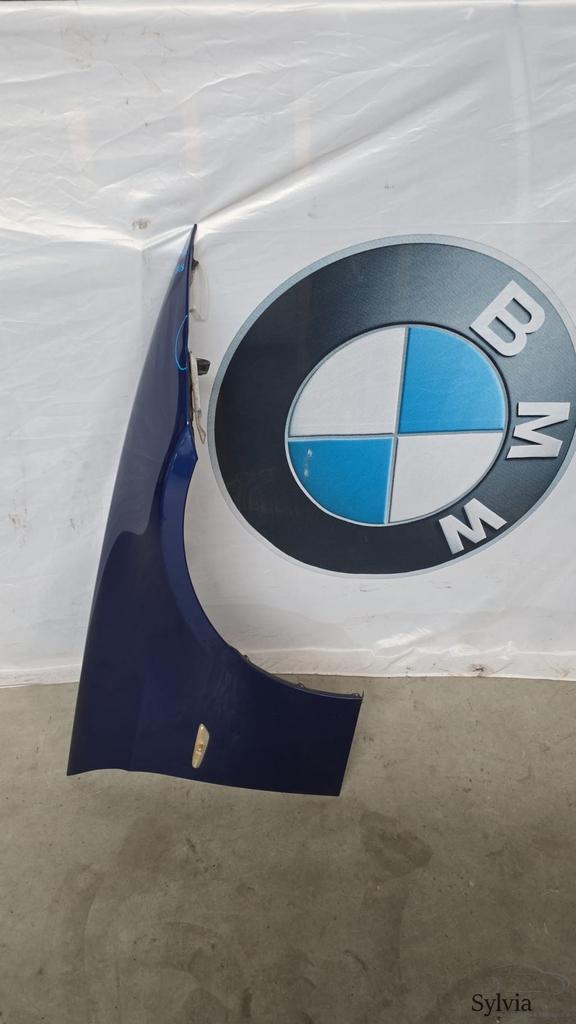 Voorscherm Spatbord Rechtsvoor BMW 3 Serie E90 E91 + LCi Sed, Auto-onderdelen, Gebruikt, -, -, Rechts