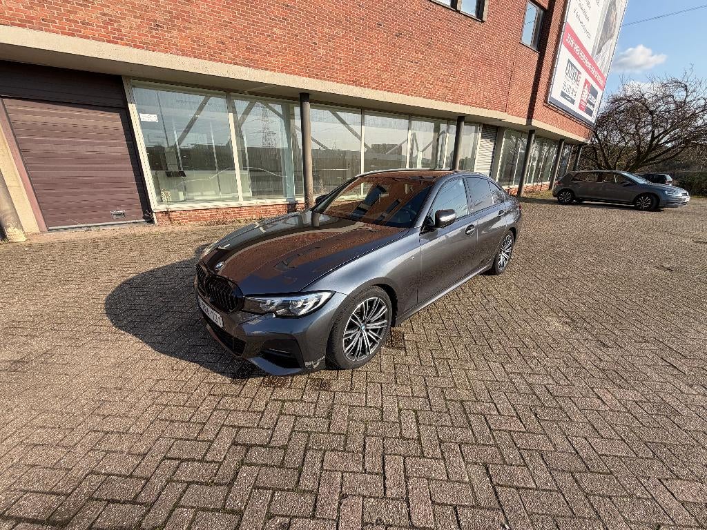 BMW 318d– 06/2020 – M-Pakket – Zeer nette staat, Auto's, BMW, Particulier, 3 Reeks, 360° camera, ABS, Achteruitrijcamera, Airbags