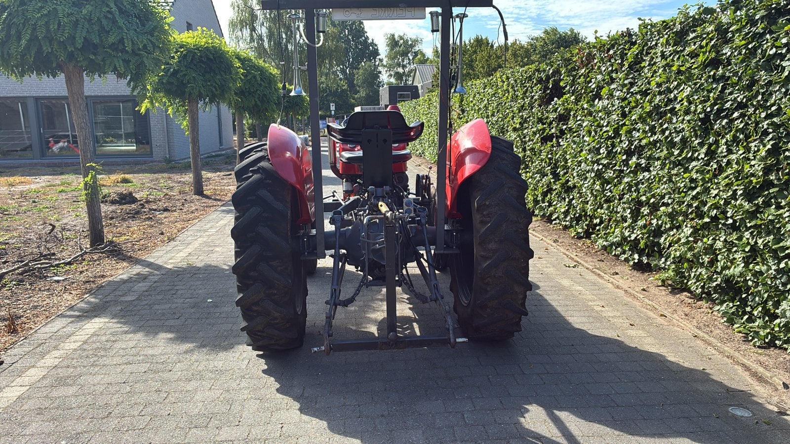Mf 135, Motos, Quads & Trikes