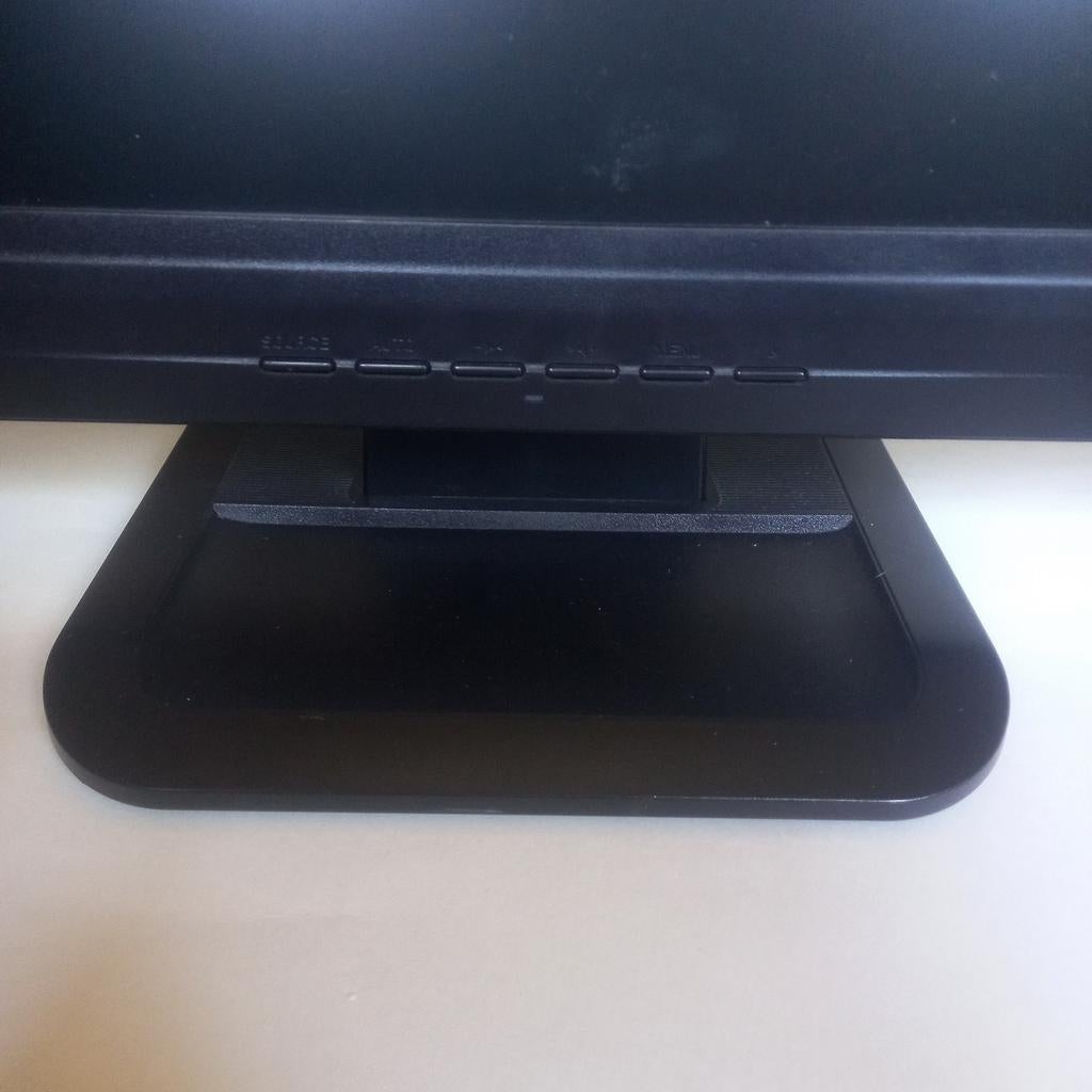 PC monitor ILYAMA, Ophalen