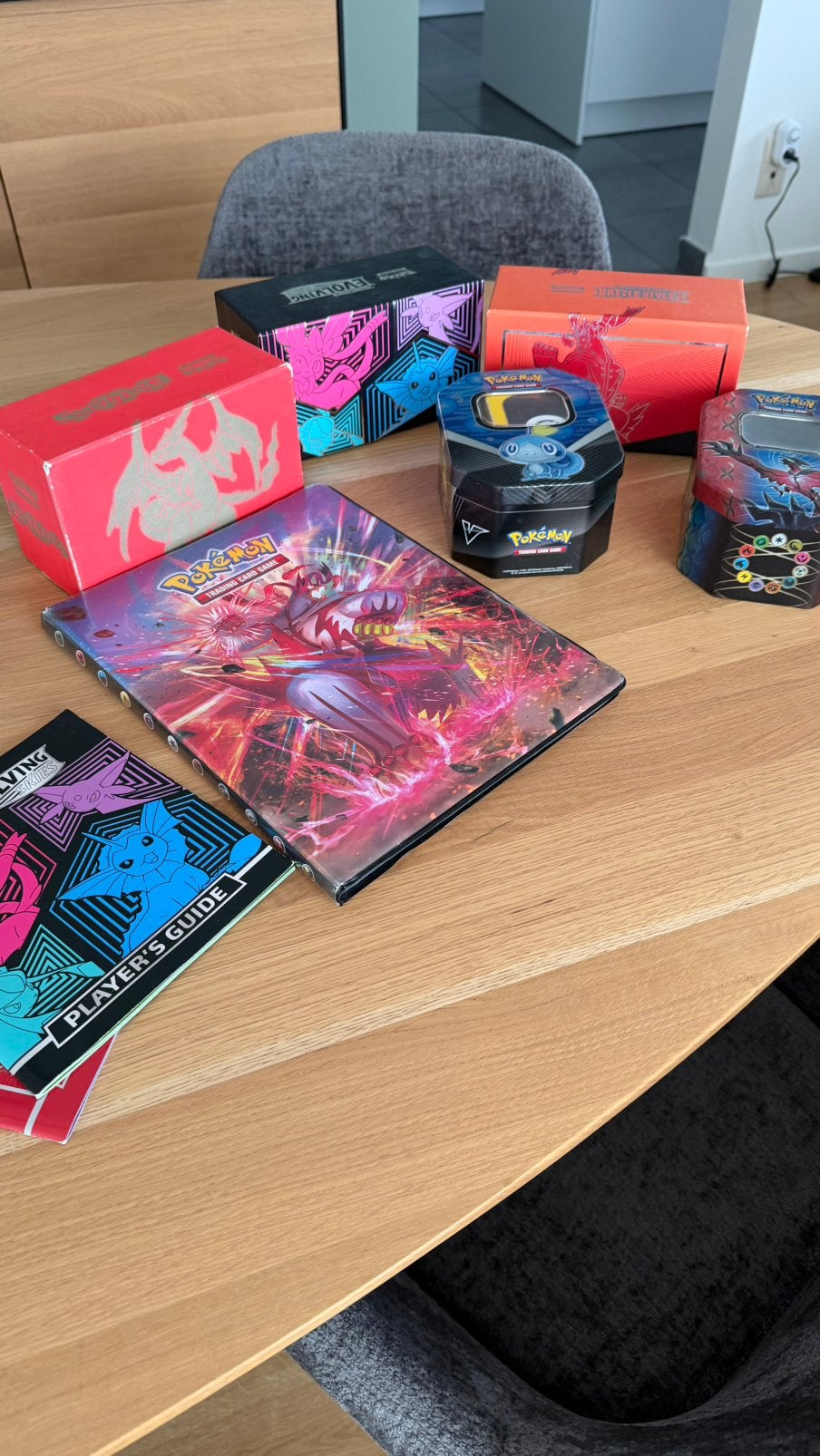 Pokemon collectie, Ophalen, Zo goed als nieuw