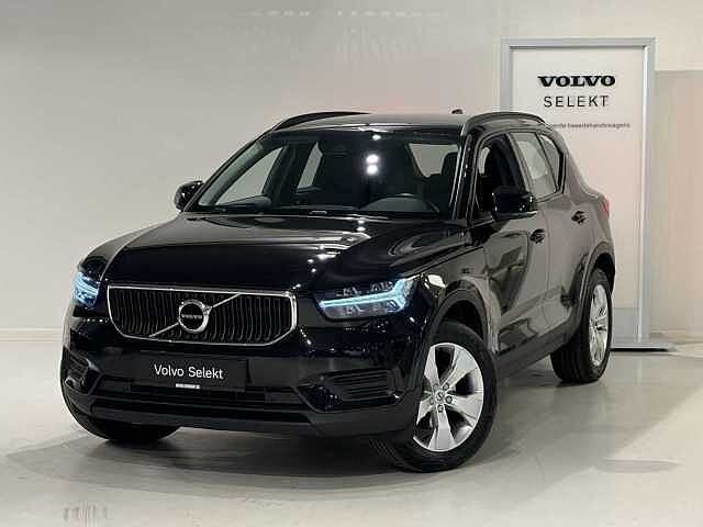 Volvo XC40 T2 Momentum, Euro 6, Zwart, Bedrijf, 5 zetels