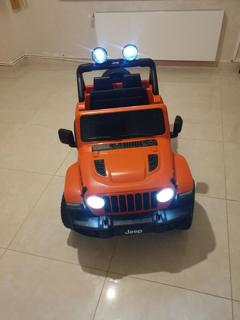 Voiture enfant jeep, Enlèvement, Comme neuf