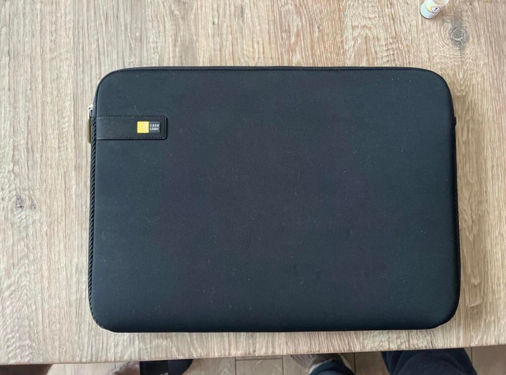 Beschermhoes laptop 16inch, Computers en Software, Laptophoezen, Ophalen of Verzenden, Zo goed als nieuw