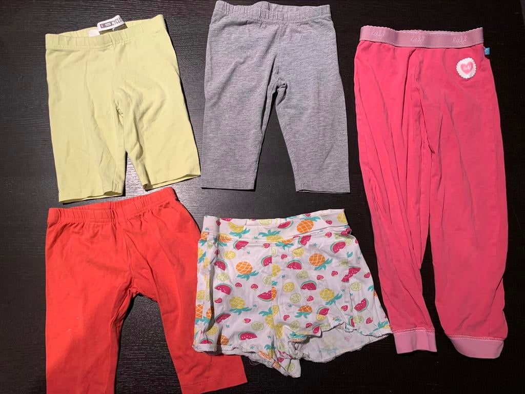 Pakket - meisje - shorts/leggings voor zomer - maat 98/104, Ophalen of Verzenden, Gebruikt, Meisje, Broek