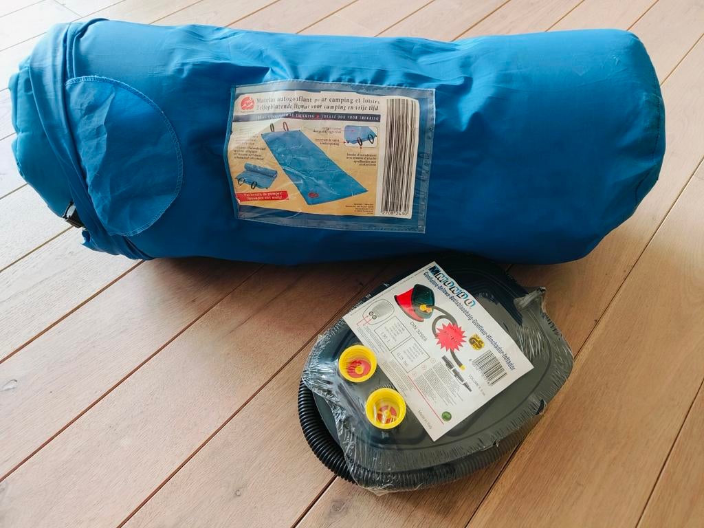 Matelas gonflable+pompe, Enlèvement ou Envoi, Comme neuf