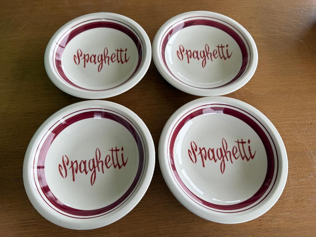 Spaghettiborden met schaal, Ophalen, Zo goed als nieuw, Overige stijlen, Bord(en)