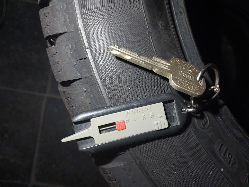 winterbanden, Auto-onderdelen, Banden en Velgen, Gebruikt, 16 inch, Band(en), Personenwagen