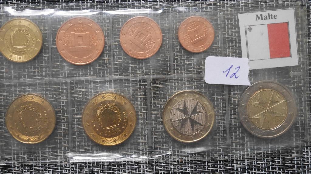 MALTE LOT DE 8 PIÈCES EURO, Envoi, Malte, Autres valeurs, Série