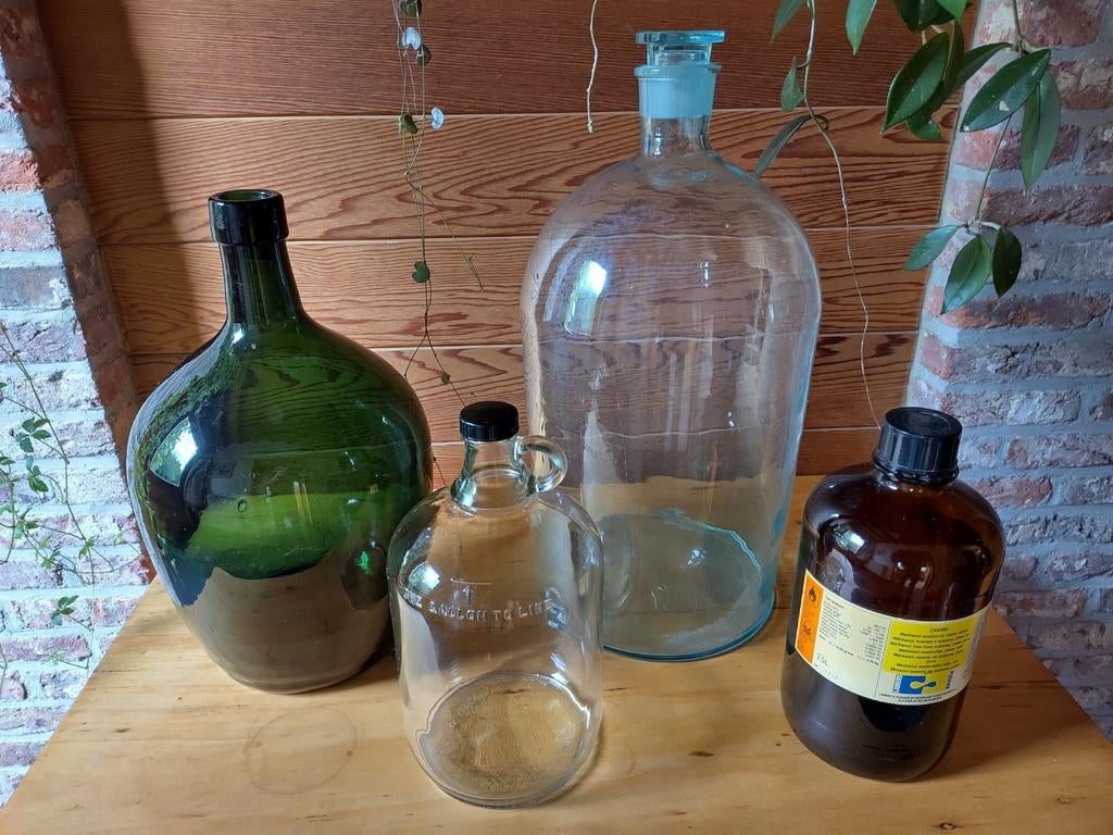 Grote glazen flessen Dame Jeanne, Ophalen, Gebruikt, Glas