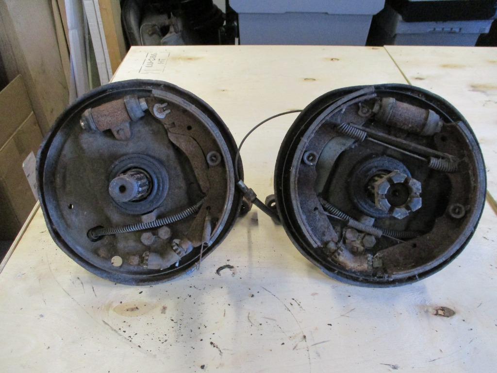 Paar achterwielnaven VW T2 bus, Ophalen, Gebruikt, Volkswagen