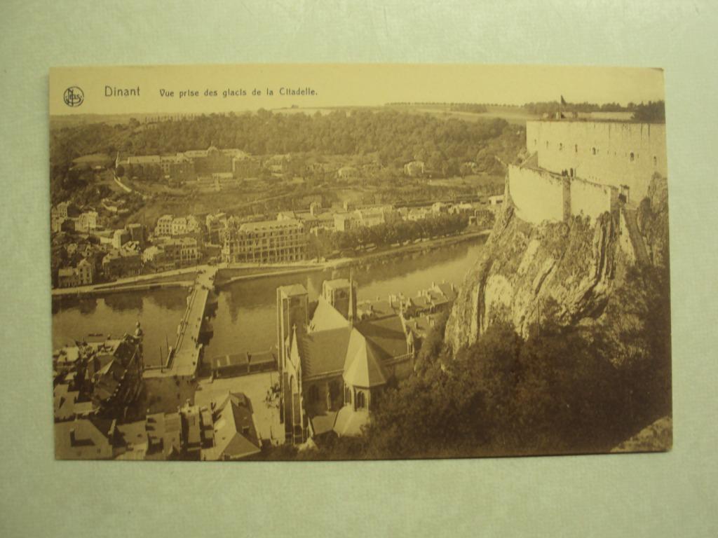 53220 - DINANT - VUE PRISE DES GLACIS DE LA CITADELLE, Envoi