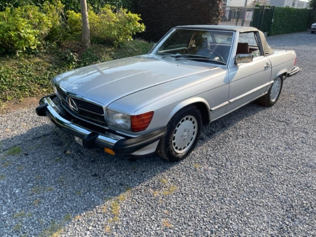 Mercedes SL 560 R107 Roadster  SILVER +Carfax history +MB, Auto's, Oldtimers, Bedrijf, ABS, Airbags, Airconditioning, Centrale vergrendeling