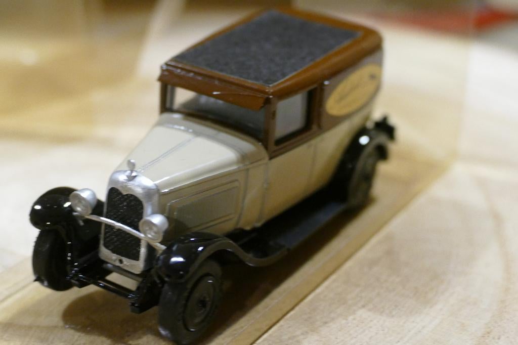 Miniatuur Citroën C4 uit 1930, Ophalen of Verzenden, Zo goed als nieuw, Auto, Overige merken