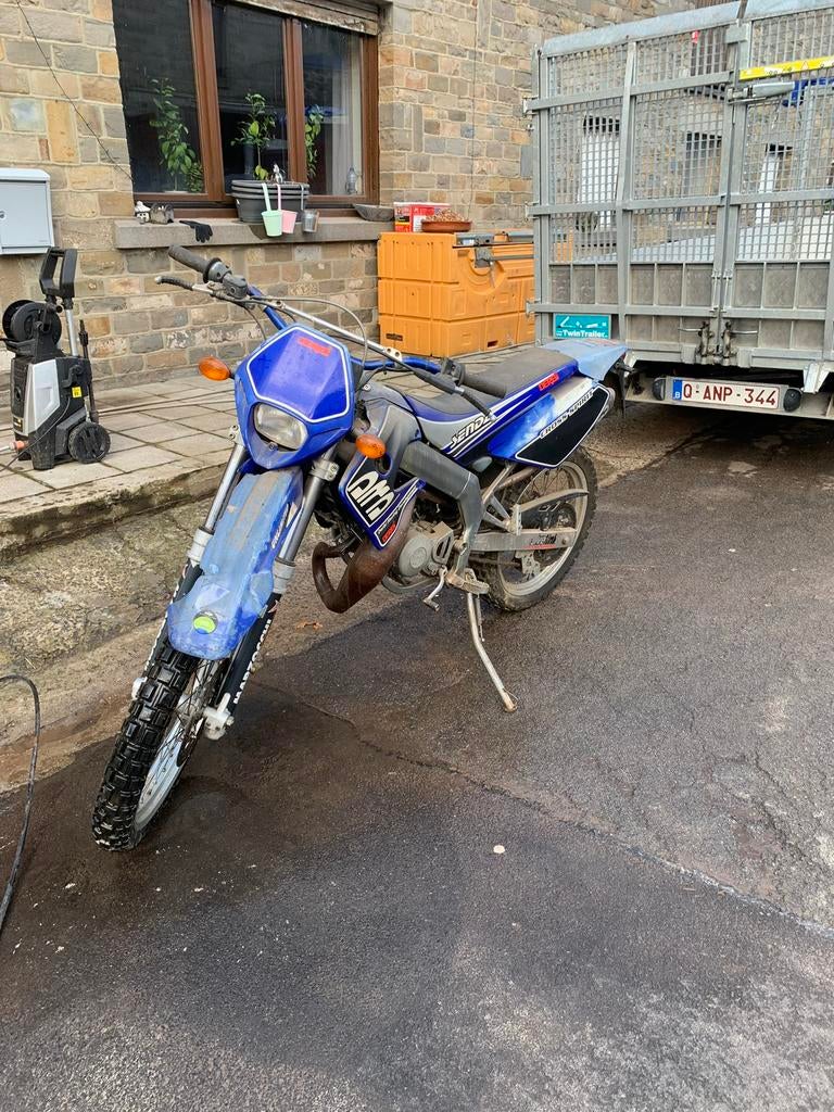 Chercher moto sortie de grange, Ophalen of Verzenden, Zo goed als nieuw, Derbi