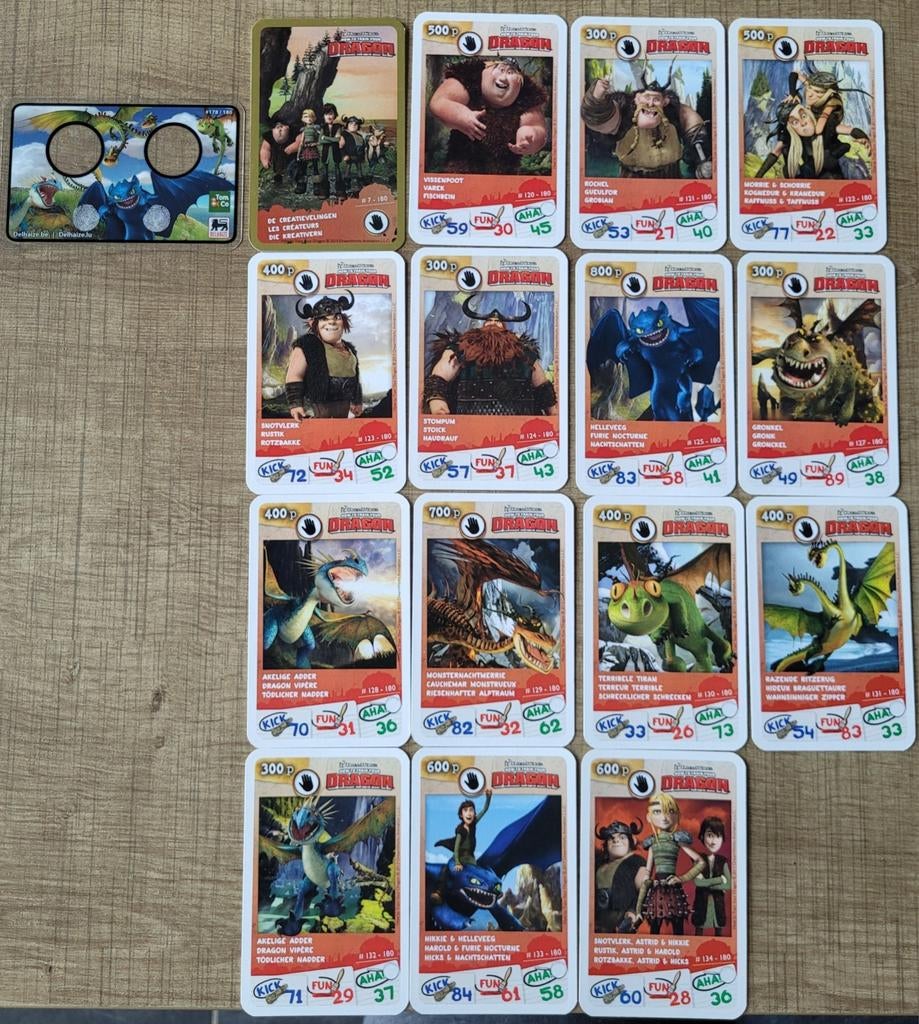 16 verzamelkaarten: tekenfilm How to train your dragon, Ophalen of Verzenden, Zo goed als nieuw, Film, Foto of Kaart