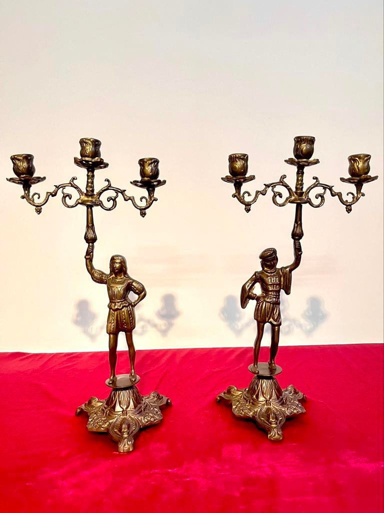 Twee antieke bronzen kandelaars , empire stijl, Ophalen