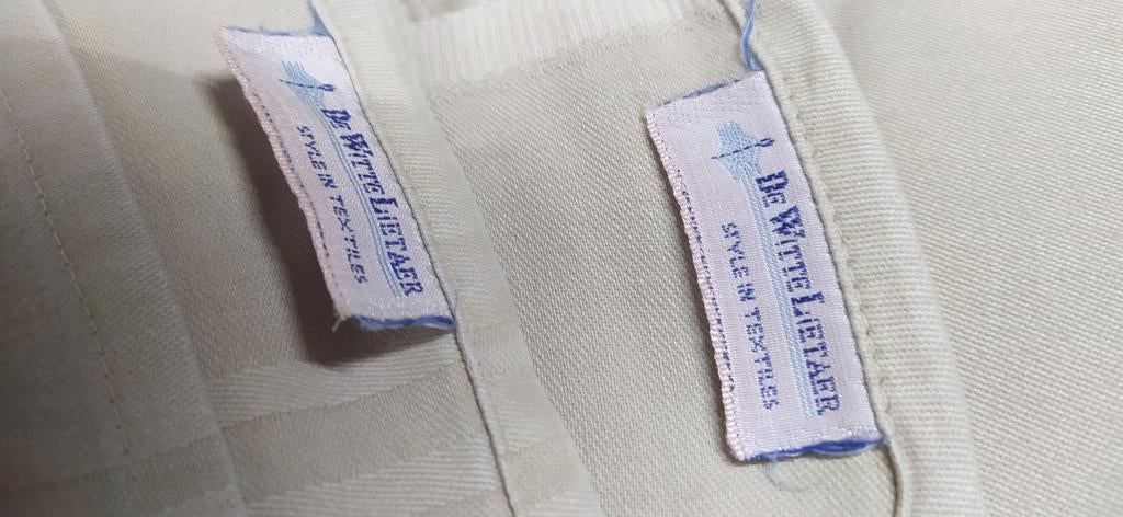 Stoffen servetten: De Witte Lietaer, Ophalen