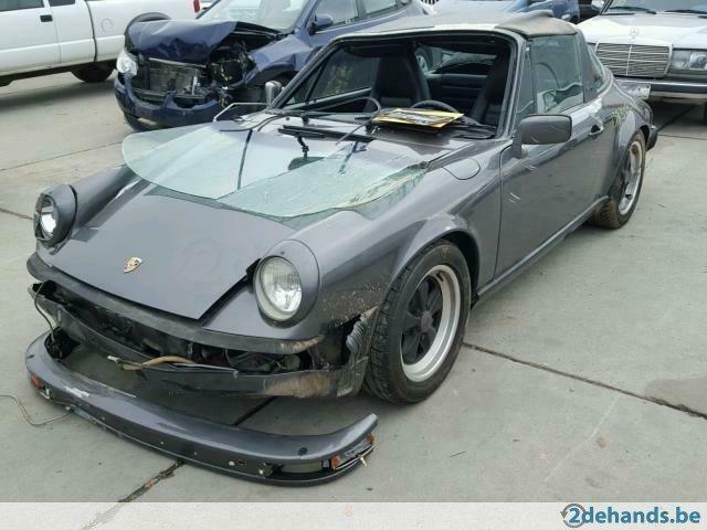 Recherché Porsche 911 avec accident dégâts, Achat, Entreprise, Boîte manuelle, 2 portes