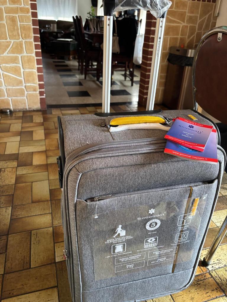 Valise de voyage, Neuf, 35 à 45 cm, Enlèvement ou Envoi, 60 à 70 cm