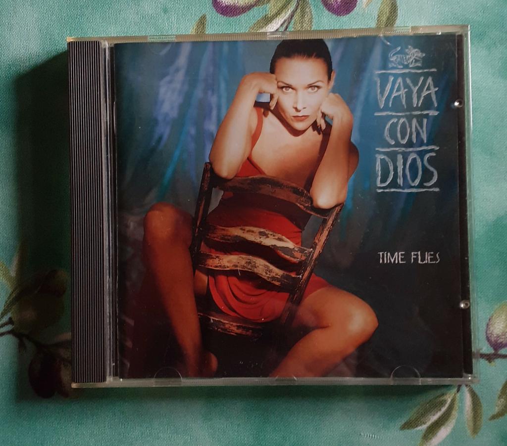 CD Vaya Con Dios - Time flies, CD & DVD, Enlèvement ou Envoi, Utilisé
