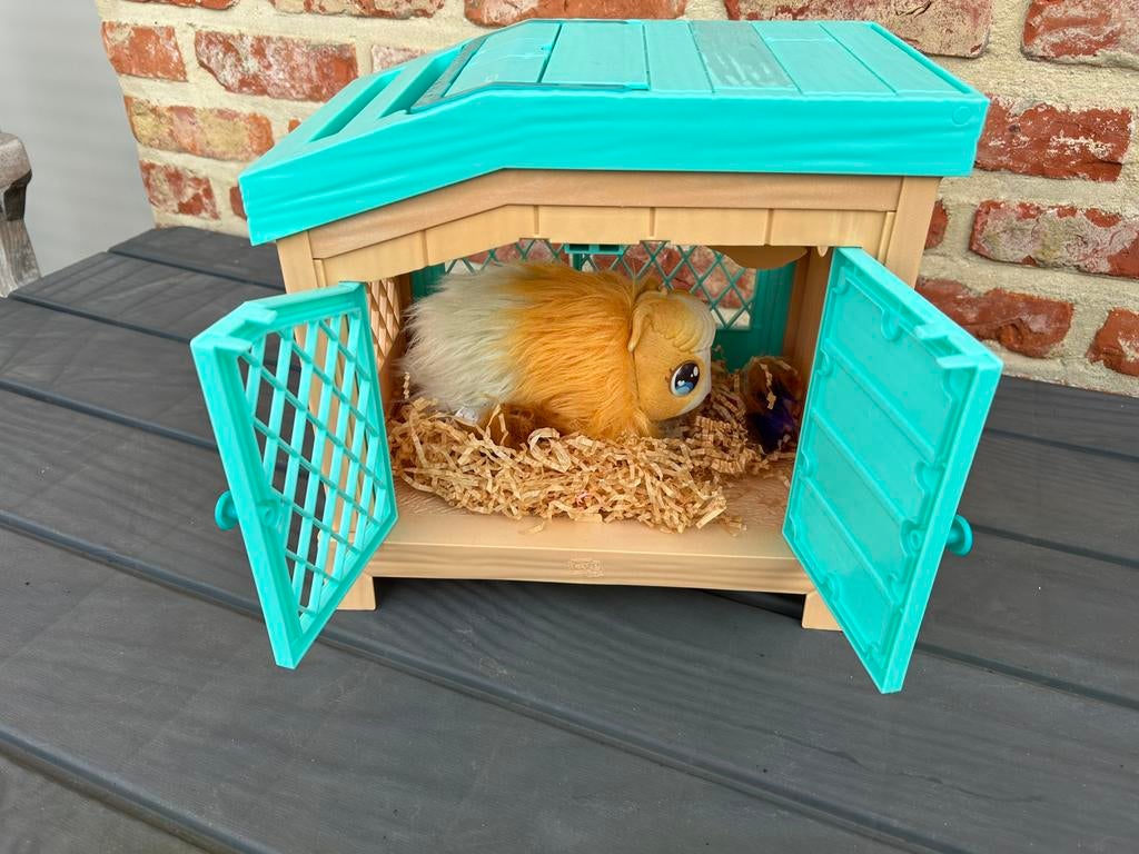 Little Live Pets - Mama Surprise Cavia, Ophalen of Verzenden, Zo goed als nieuw, Ontdekken, Met geluid