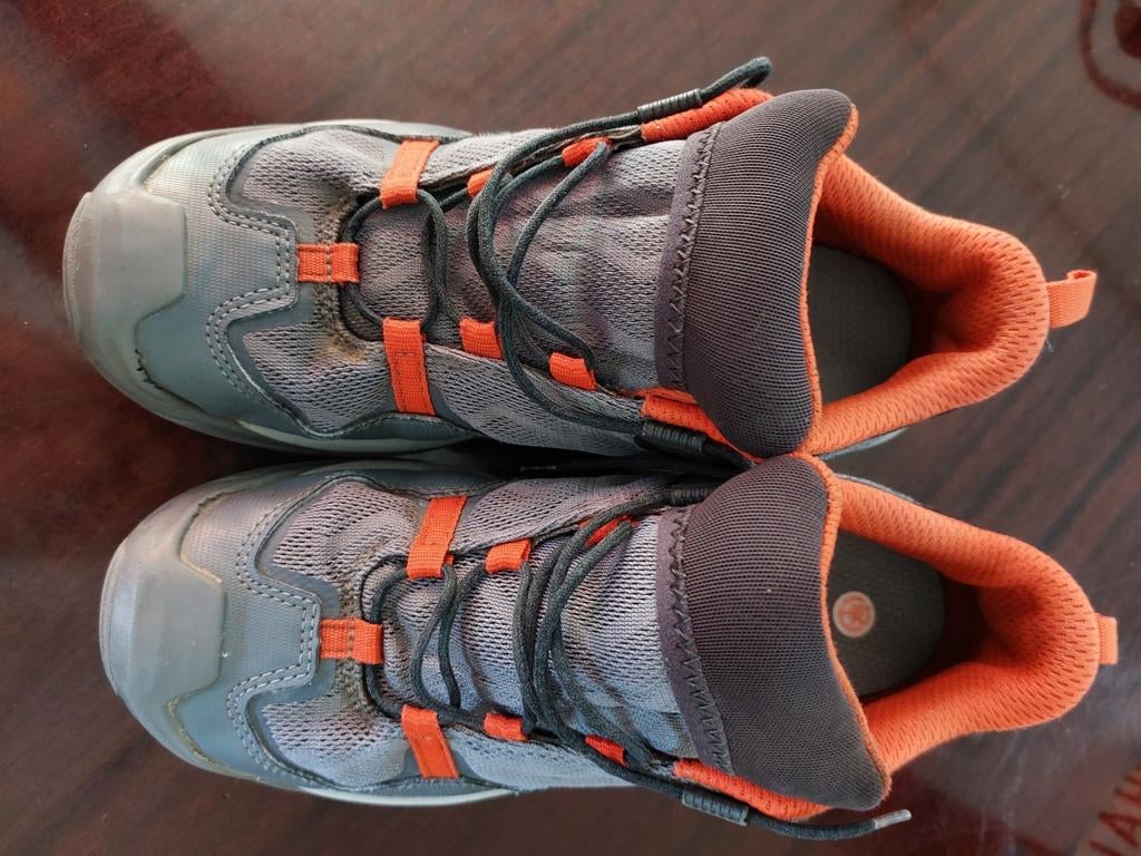 Sportschoenen Quechua mt37, Overige merken, Gebruikt, Overige typen, Ophalen of Verzenden
