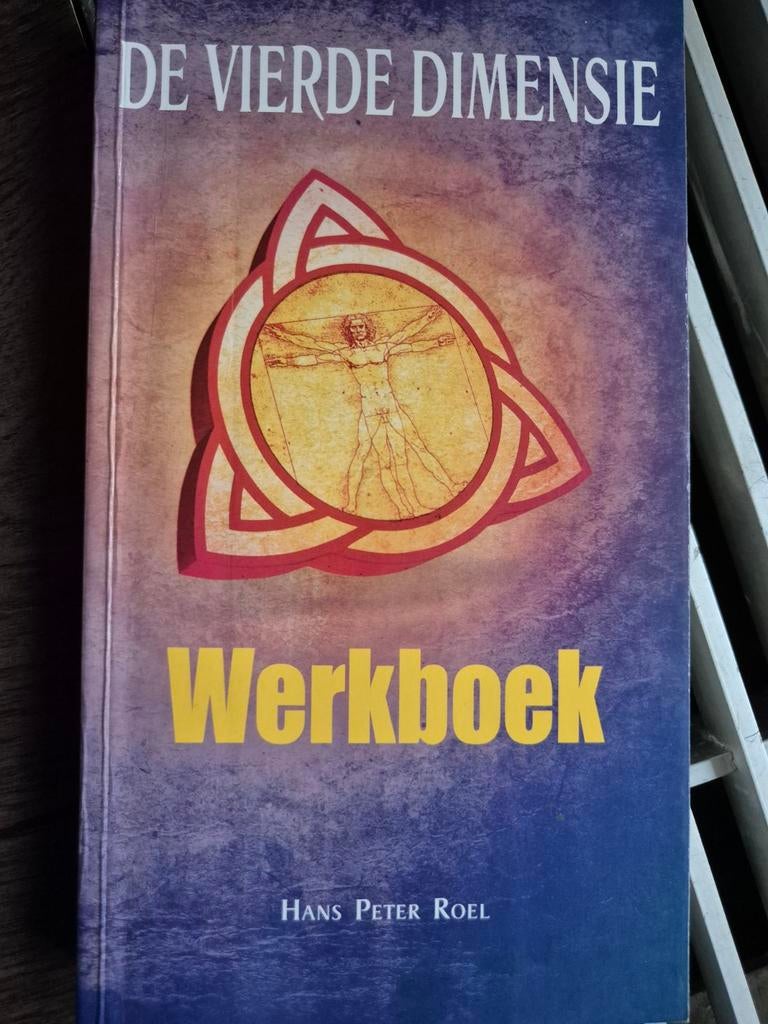 Hans Peter Roel - De vierde dimensie, werkboek, Boeken, Ophalen of Verzenden, Hans Peter Roel