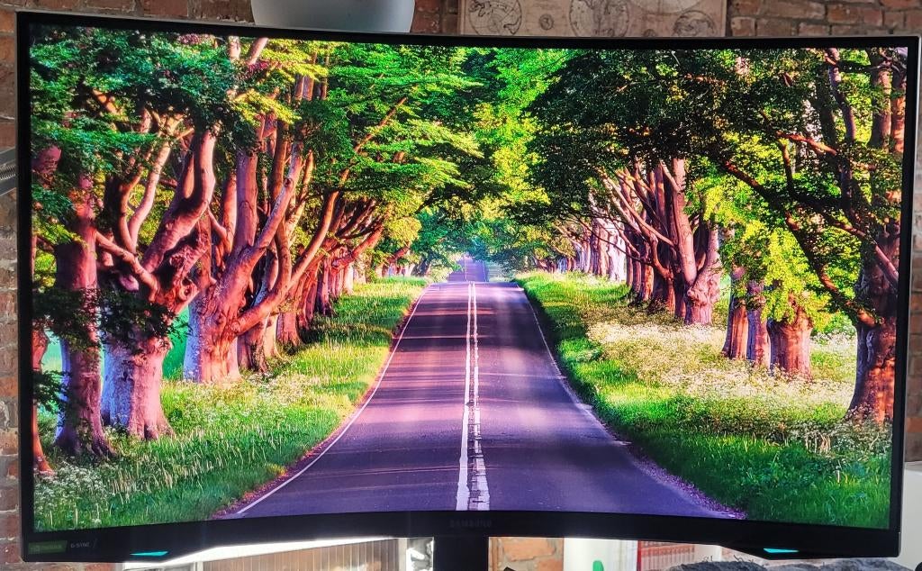 samsung Odyssey G7 32 pouces QLED 2K WQHD 240Hz Curved, Gaming, 1 à 2 ms, VA, Comme neuf