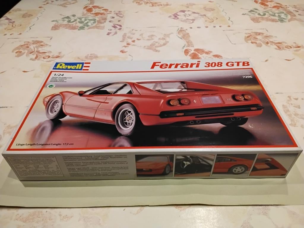 Mooie modelbouwset Ferrari 308 GTB, Ophalen, Nieuw, Revell