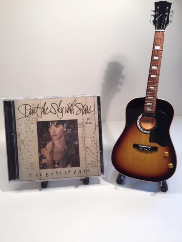 CD - Enya - Paint The Sky With Stars ( The Best Of Enya ), Ophalen of Verzenden, Zo goed als nieuw