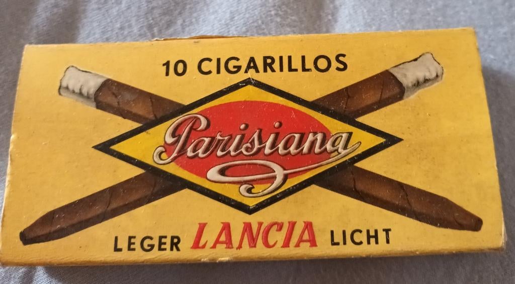 Parisiana Lancia cigarillos etalage pakje, Collections, Enlèvement ou Envoi, Comme neuf