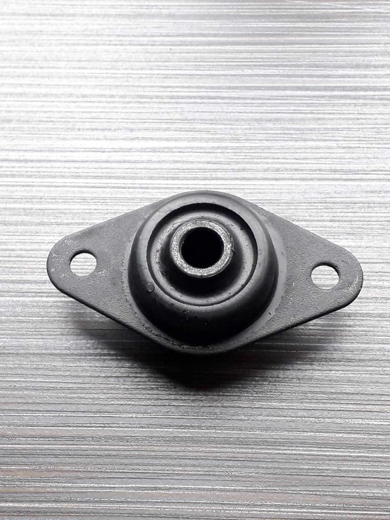 Harley-Davidson front motor mount touring 99-08 heavy duty, Motoren, Ophalen of Verzenden, Gebruikt