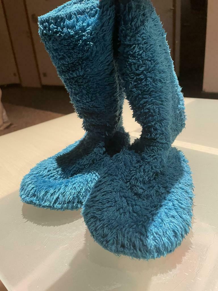 Woody pantoffels maat 30-34, Ophalen, Gebruikt
