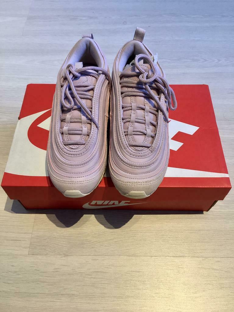 Nike Air Max 97 * Maat 36 * 105 € * NIEUW * Levering BX, Kleding | Dames, Nike, Nieuw, Sneakers, Roze